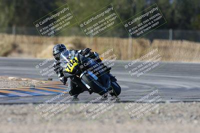 media/Feb-11-2024-CVMA (Sun) [[883485a079]]/Race 17 Amateur Supersport Middleweight/